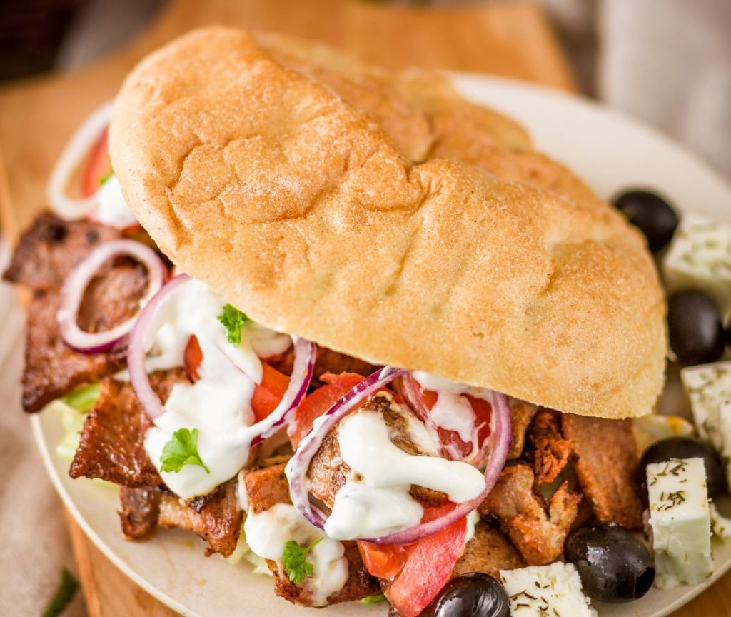 Scopri la nostra ricetta dei Gyros di Maiale e Pita Elviart